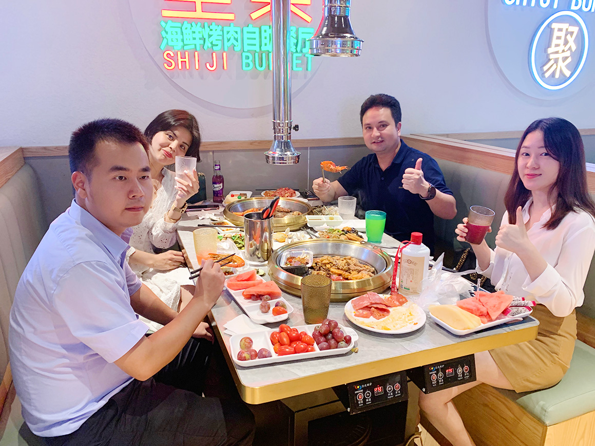 聚餐2.jpg